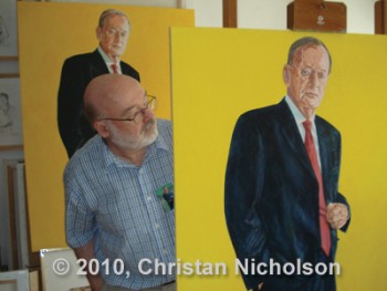 Artist Christan Nicholson with his portrait of Jean Chrétien